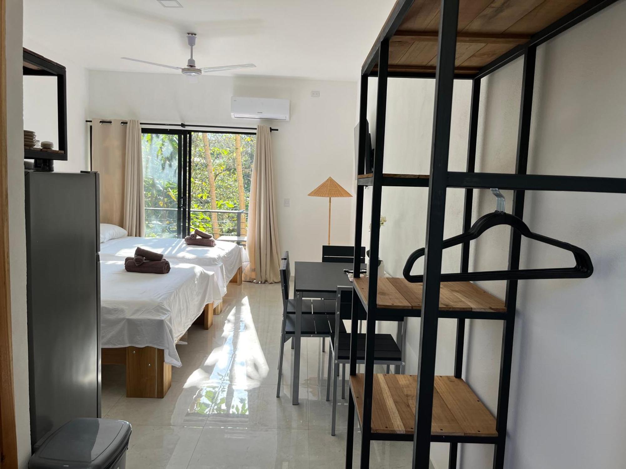 La Jungla Bed and Breakfast Puerto Carrillo Buitenkant foto
